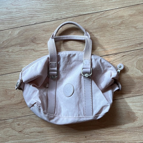 Kipling Bags Used Light Pink Kipling Handbag Poshmark